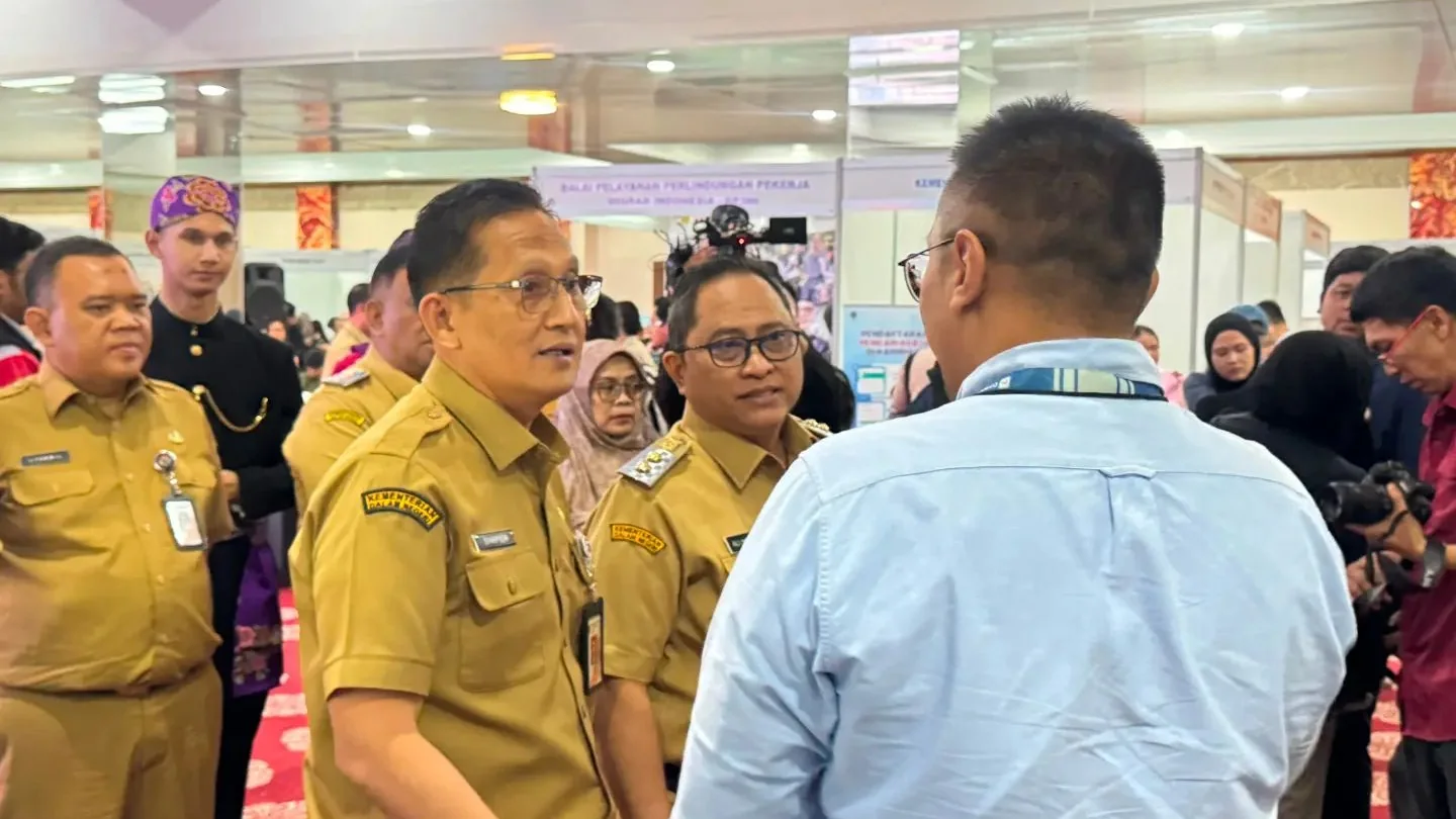 Pelayanan dan kegiatan ketenagakerjaan Disnaker Kabupaten Solok